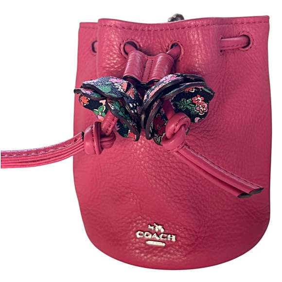 COACH Mini Pink Drawstring Pebbled Leather Petal Floral Bucket Wristlet - Picture 3 of 15